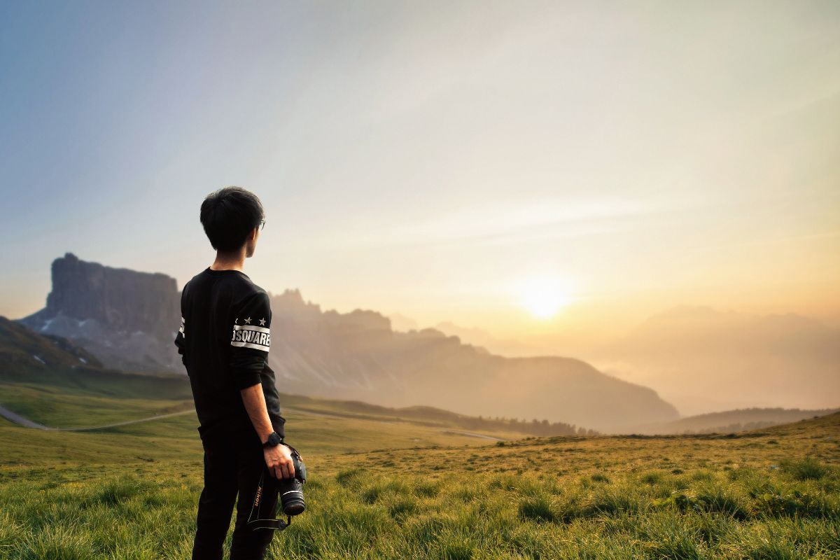 如何在不同天氣條件下拍出穩定色調